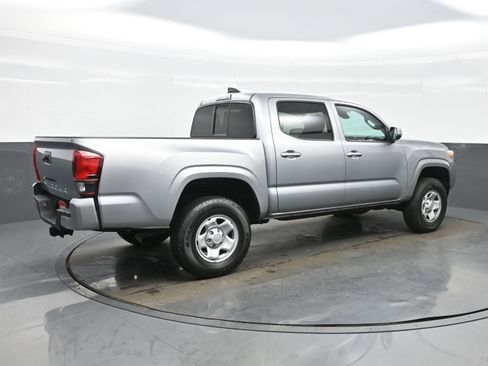 Used 2021 Toyota Tacoma SR image 6