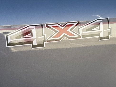 Used 2025 Ford F250 XLT image 8