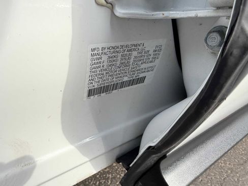 Used 2023 Acura MDX SH-AWD image 36