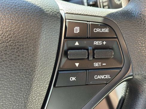 Used 2015 Hyundai Sonata SE FWD image 15