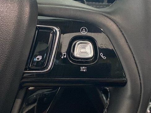 Used 2025 Lincoln Corsair AWD w/ Equipment Group 101A image 20