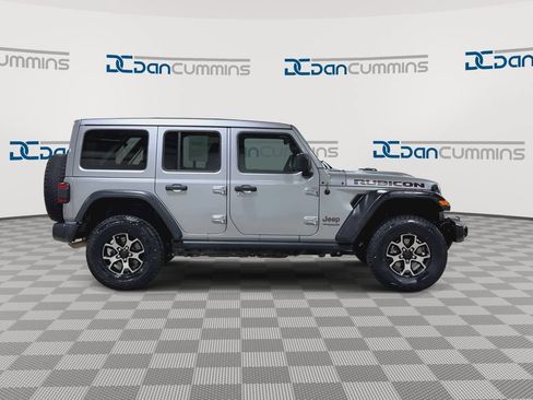 Used 2019 Jeep Wrangler Unlimited Rubicon AWD/4WD image 9