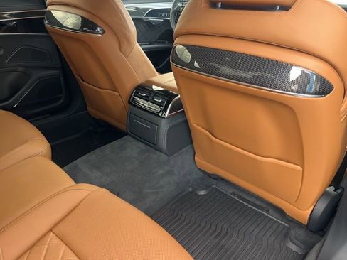Used 2024 Audi S8 image 30