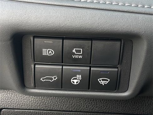 Used 2022 Toyota Highlander Platinum image 25