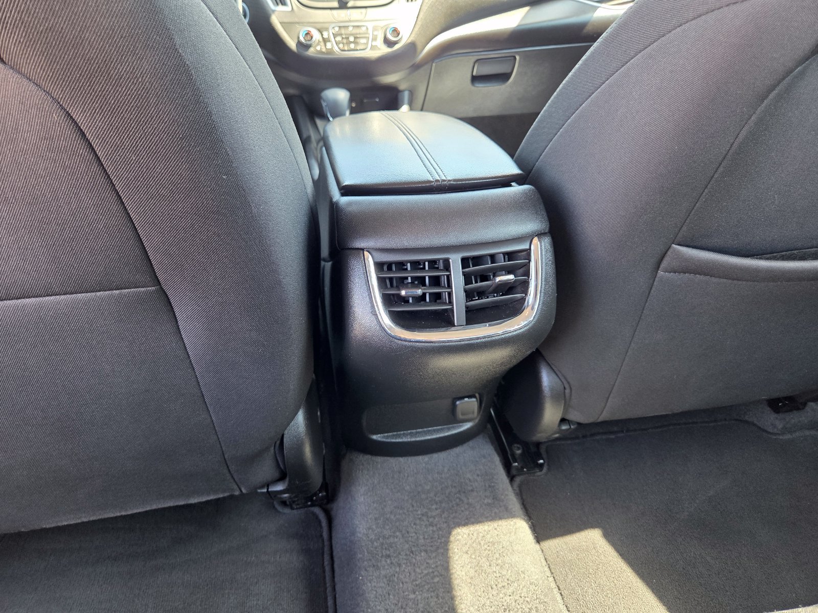 Used 2024 Chevrolet Malibu LT FWD image 24