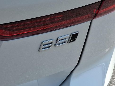 Used 2026 Volvo XC60 B5 Plus w/ Protection Package Premier image 20