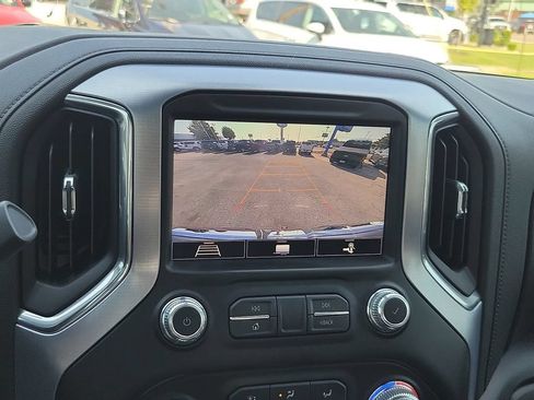 Used 2020 GMC Sierra 1500 SLT AWD/4WD image 16