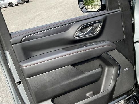 Used 2023 Chevrolet Tahoe RST w/ RST Performance Edition image 28