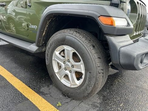 Certified 2021 Jeep Wrangler Unlimited Sport AWD/4WD image 3