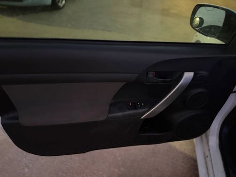 Used 2014 Scion tC image 11