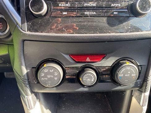 Used 2024 Subaru Forester Premium image 23