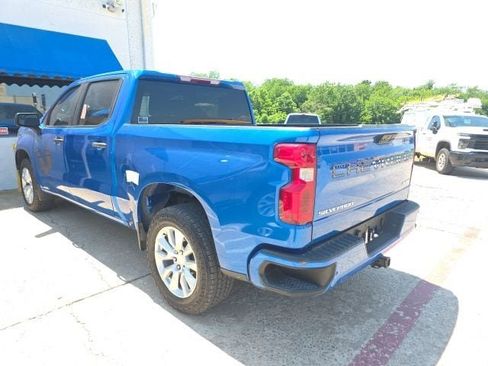 Used 2022 Chevrolet Silverado 1500 Custom RWD image 3