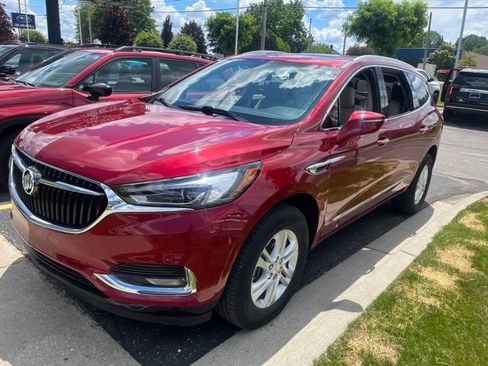Used 2020 Buick Enclave Essence w/ LPO, Floor Liner Package FWD image 2