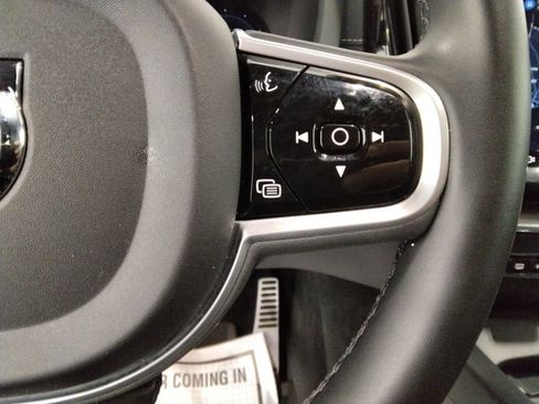 Used 2022 Volvo XC60 T8 R-Design w/ Advanced Package image 14