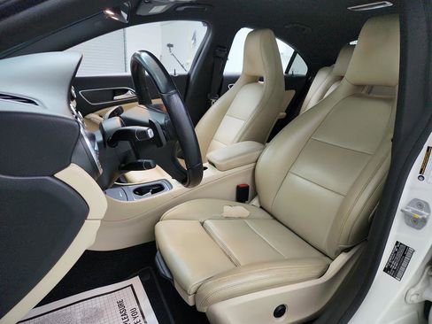 Used 2016 Mercedes-Benz CLA 250 CLA250 image 14