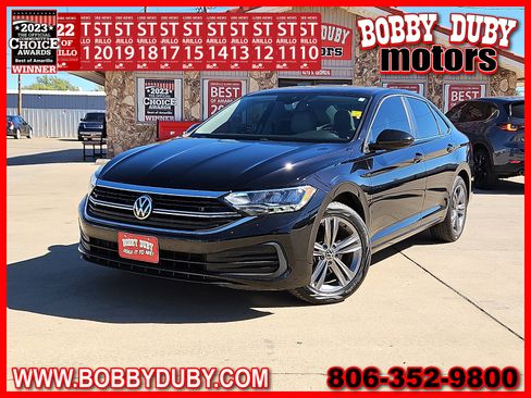 Used 2023 Volkswagen Jetta SE image 1