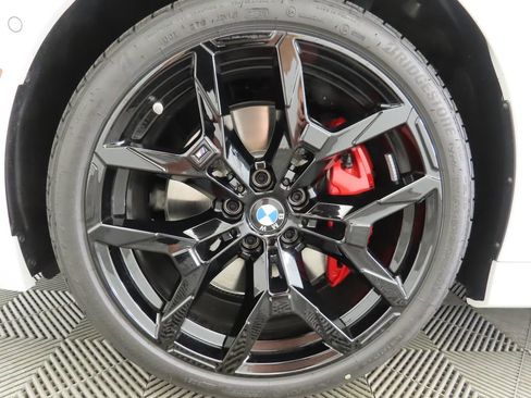New 2026 BMW 330i Sedan w/ M Sport Package image 30
