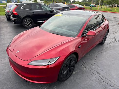 Used 2024 Tesla Model 3 Standard Range RWD image 2
