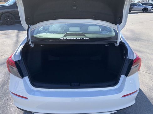 Used 2024 Honda Civic EX image 4