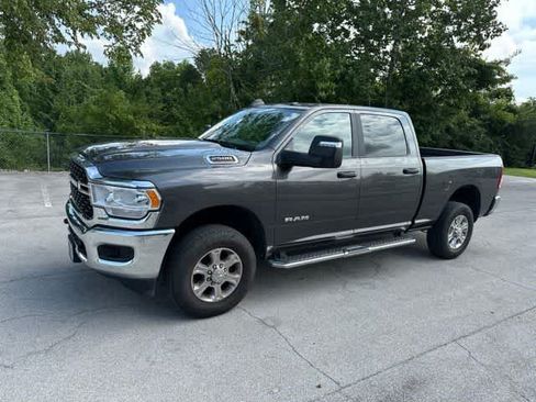 Certified 2024 RAM 2500 Big Horn AWD/4WD image 18
