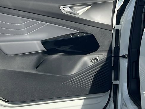 New 2026 Volkswagen ID.4 Pro S image 23