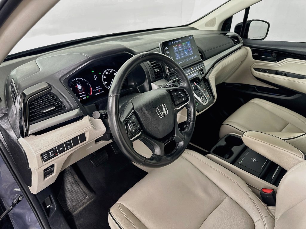 Certified 2025 Honda Odyssey Touring image 9