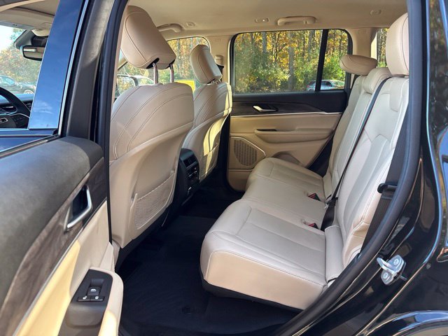 Used 2022 Jeep Grand Cherokee Limited AWD/4WD image 15