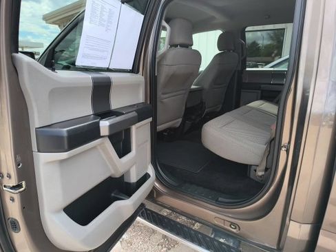 Used 2015 Ford F150 XLT w/ Equipment Group 302A Luxury AWD/4WD image 14