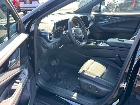 New 2026 Chevrolet Blazer EV LT image 10