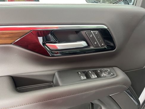 New 2026 Chevrolet Tahoe High Country image 25