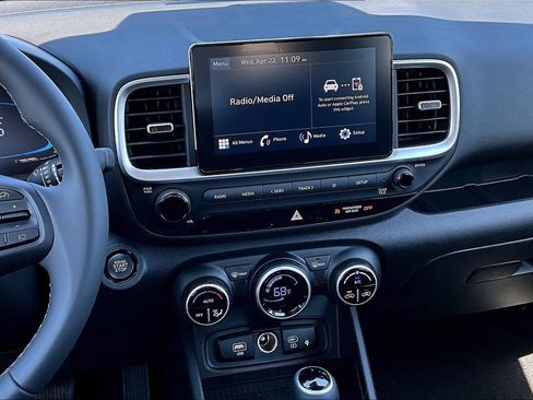 New 2026 Hyundai Venue SEL FWD image 11