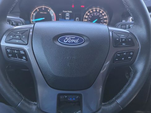 Used 2023 Ford Ranger Lariat w/ Technology Package image 17