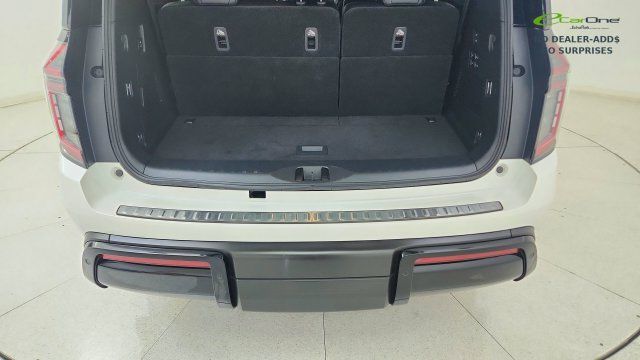 Used 2026 Nissan Armada PRO-4X w/ Captain's Chari Seat Package AWD/4WD image 14