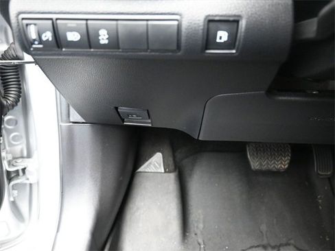 Used 2024 Toyota Corolla SE image 16