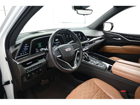 Used 2022 Cadillac Escalade Premium Luxury w/ Performance Package image 39