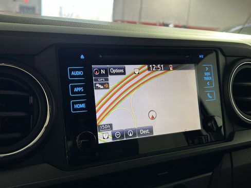 Used 2019 Toyota Tacoma TRD Off-Road image 20