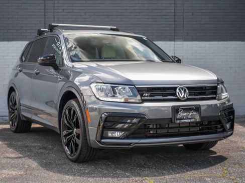 Used 2021 Volkswagen Tiguan SE R-Line w/ 3rd Row Seat Package AWD/4WD image 3