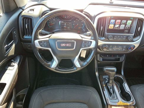 Used 2017 GMC Canyon SLE w/ SLE Convenience Package image 11