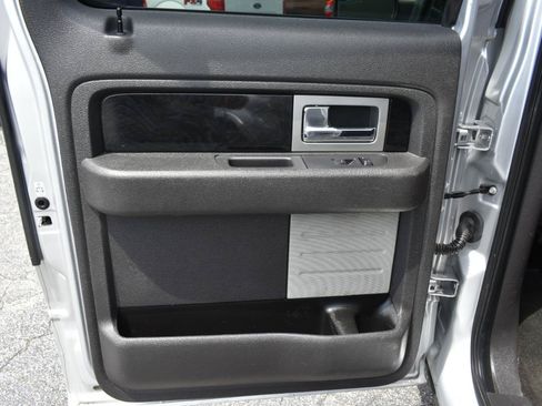 Used 2012 Ford F150 Platinum AWD/4WD image 36