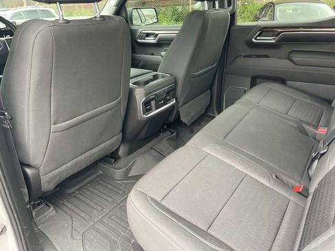 Used 2022 GMC Sierra 1500 Elevation w/ X31 Off-Road Package AWD/4WD image 23