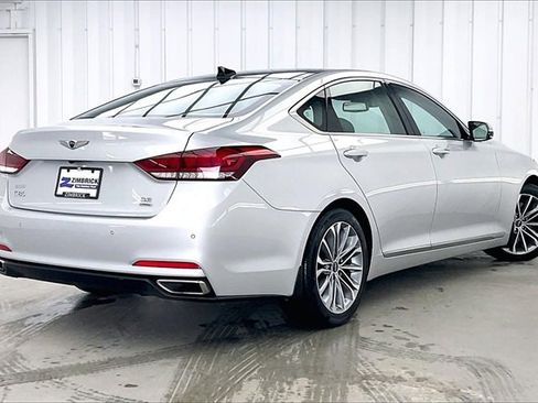 Used 2017 Genesis G80 3.8 w/ Option Group 03 image 12