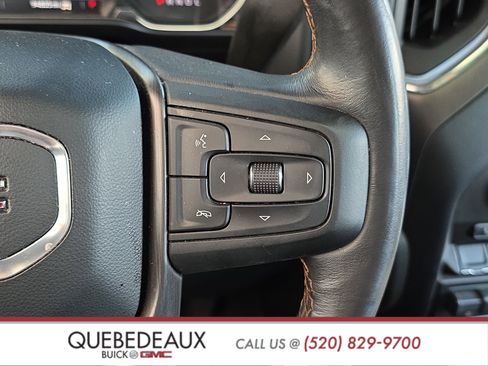 Used 2021 GMC Sierra 1500 AT4 w/ AT4 Preferred Package AWD/4WD image 17