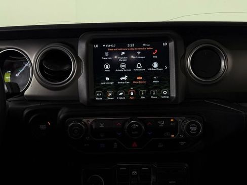Used 2022 Jeep Wrangler Unlimited Rubicon 4xe AWD/4WD image 23