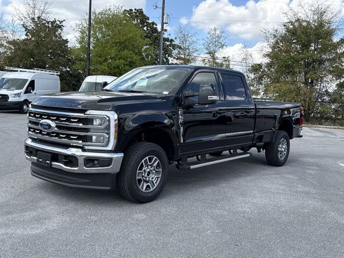 New 2026 Ford F350 Lariat image 9