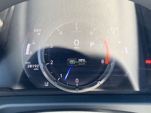 Used 2023 Lexus ES 350 F Sport w/ Accessory Package (Z2) image 21