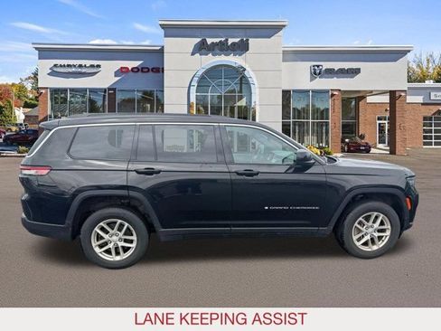 Certified 2024 Jeep Grand Cherokee L Laredo w/ Luxury Tech Group I AWD/4WD image 7