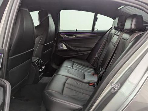 Used 2019 BMW M5 w/ Executive Package image 18