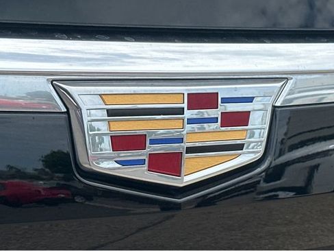 Certified 2024 Cadillac Escalade Premium Luxury RWD image 4