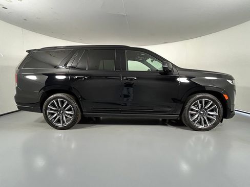 Used 2021 Cadillac Escalade Sport w/ Driver Assist Tech Package AWD/4WD image 8