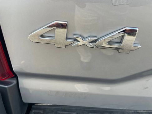 Used 2021 Toyota Tacoma SR5 image 14